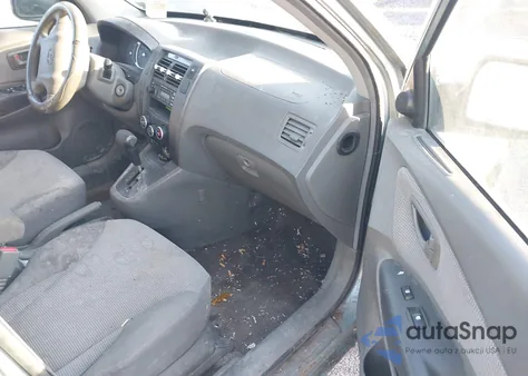 2006 Hyundai Tucson Gl from USA, damaged, VIN KM8JM12B16U438083